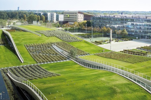 oftheseagreen:interiordesignmagazine:6 Futuristic Projects Sprouting Green RoofsEspace Bienvenüe by 