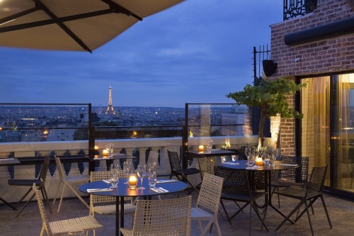 biisousss - Rooftop bar in Paris