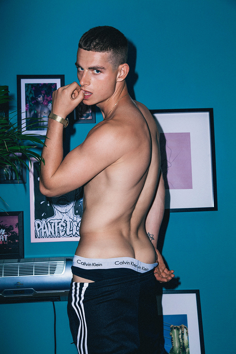 pantelis: Ollie http://coitusmagazine.com/ollie-by-pantelis-coitus-online/ 