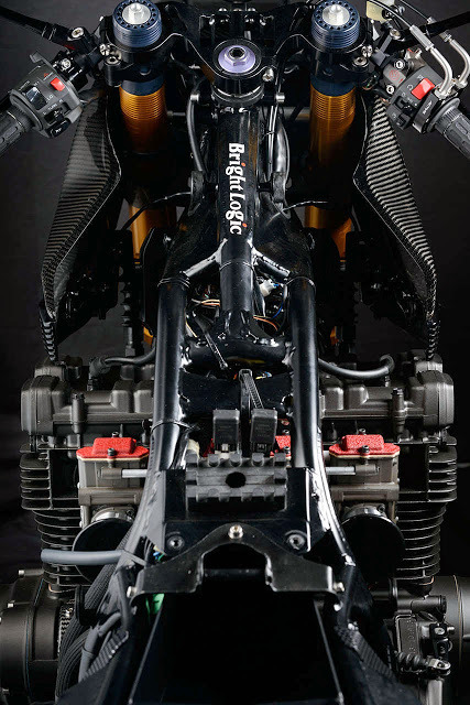 caferacerpasion:  Suzuki Katana GSX1000 Cafe Racer Carbon | www.caferacerpasion.com