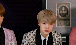 chimtae:bwipsul:“I really think that the coolest person is Suga-hyung” -Taehyung  ↳ 3/6 of Taehyung’