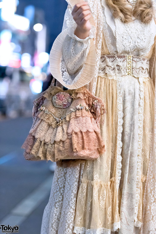 Antique fashion-loving Yukarin on the street in Harajuku wearing vintage items from Grimoire Tokyo w