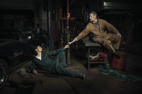 cheesewhizexpress: Inspiration struck when photographer Freddy Fabris  accompanied