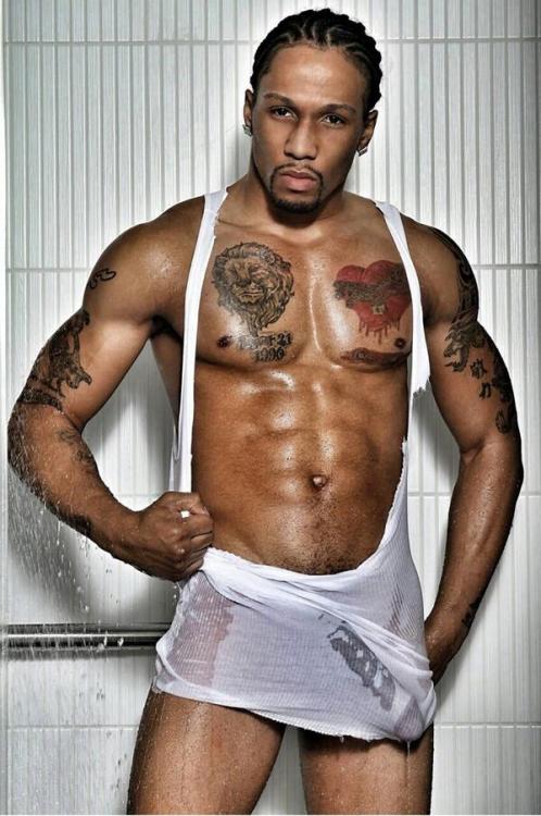 harddickof9:  #SexySaturday #Morningwood #TeamBigDick #TeamPrettyDick #BBC #BigDick #BigBlackDick #BigBlackCock
