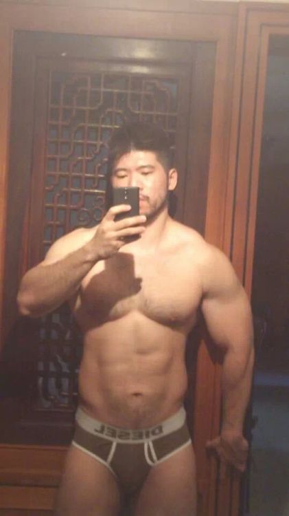 chinkymen: Woof