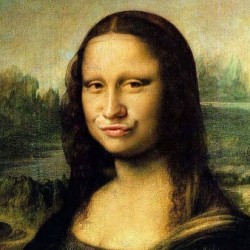 9gag:  If Mona Lisa was posing today. #9gag