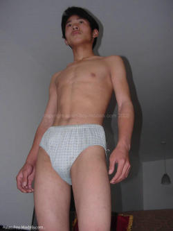 asianboymodels:  slim perfect body with hard rock cock, yummy! 