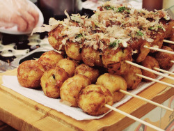 tokioqueen:  Takoyaki by Moonsu Chang 