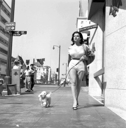 retrowunderland:  Vintage Summer…Joan Bradshow, c.1957 