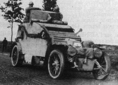 dieselfutures:Automitrailleuse Renault modèle 1915