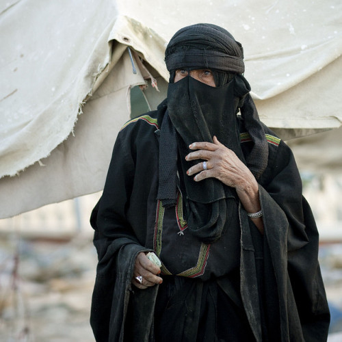 thevintagearab: Aseer Old woman - Najran souk Saudi Arabia by Eric Lafforgue on Flickr.