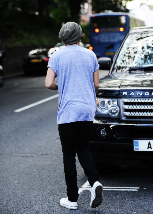 I am Louis too.