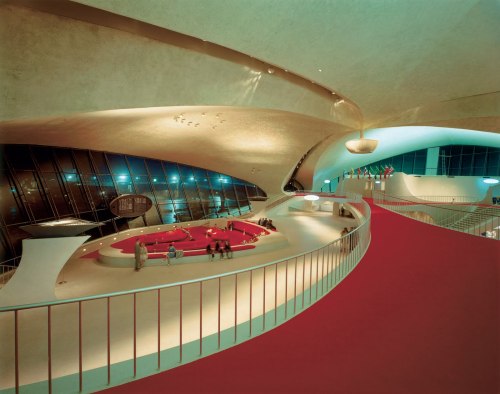 vdvintagedesign:  Trans World Airlines Flight Center, Terminal 5, John F. Kennedy International Airport, Queens, New York, United States of America - Eero Saarinen (1962) © Balthazar Korab