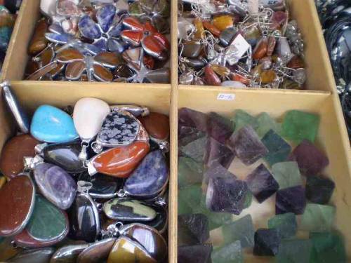 Polished stones, minerals and cristals offered for sale during LLA = Lwoweckie Lato Agatowe in town 