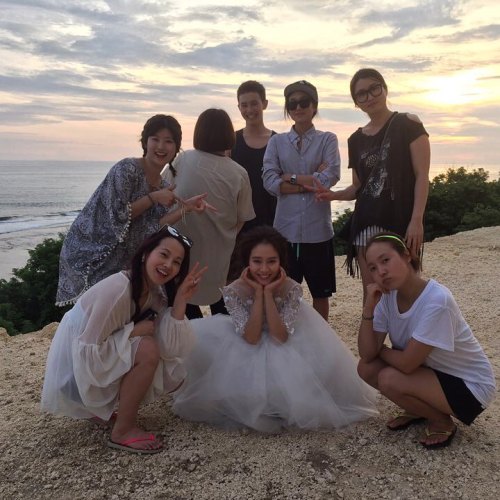 gapiplus: 160328 Song Ji Hyo hair&makeup artists ins update (1&2&3) cr. hyemin042489 1. 