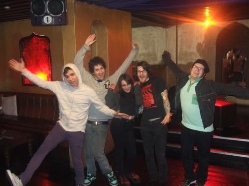 no-but-i-got-cheez-whiz: Interpretive dance