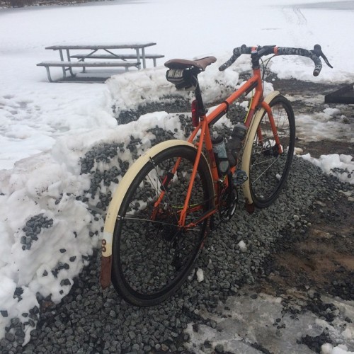 gimmieabike: onelegmatt:My Full Fender Game is Strong. someone is always raising the bar : w