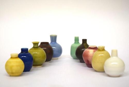 discoursedrome:luminouso:lustik:Yuta Segawa Ceramics.@tomfordvelvetorchid shovelling these into my m