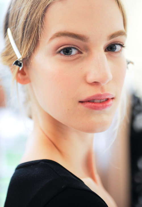 giackit:  Beauty shots of Vanessa Axente, Agne Konciute, Irina Kravchenko and Meghan Collison backst