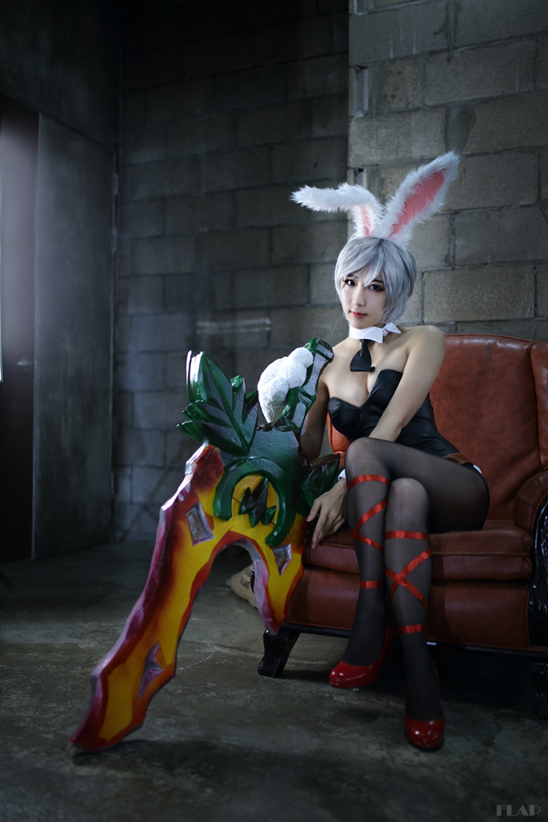 hottestcosplayer:  Hottest Cosplayer features the hottest cosplayers from around