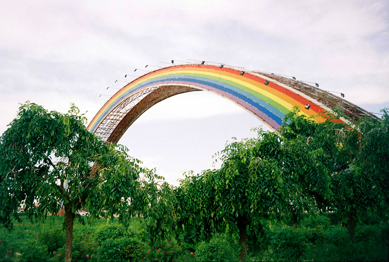 avtavr:fel, mongol border, 2011.