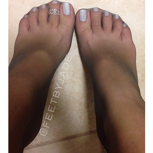 myfetishcollection:  @FEETBYJADE LOOKS GOOD IN #Stockings      #PRETTYFEET #ASIANFEET