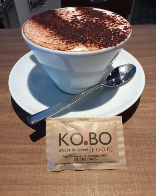 #18Ottobre🗓 #kobofood Ottimo cappuccino con tanto cacao, stamattina, da Marty … Almeno il cappuccino sia di buon auspicio visto che è stato Ottimo davvero!...