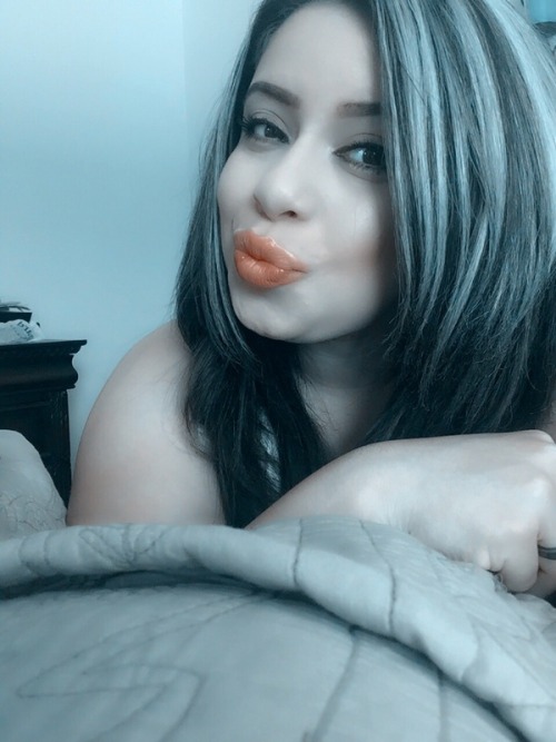 latinasforlife:  🌹leoloveslatinas🌹