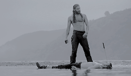 ivarlothbrok:  “You have nothing to be fearful of. I will always be by your side.”