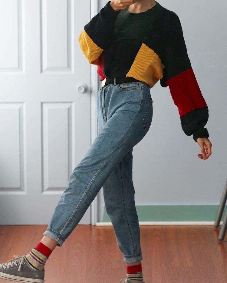 90s Fashion on Tumblr: Color Block and Mom Jeans