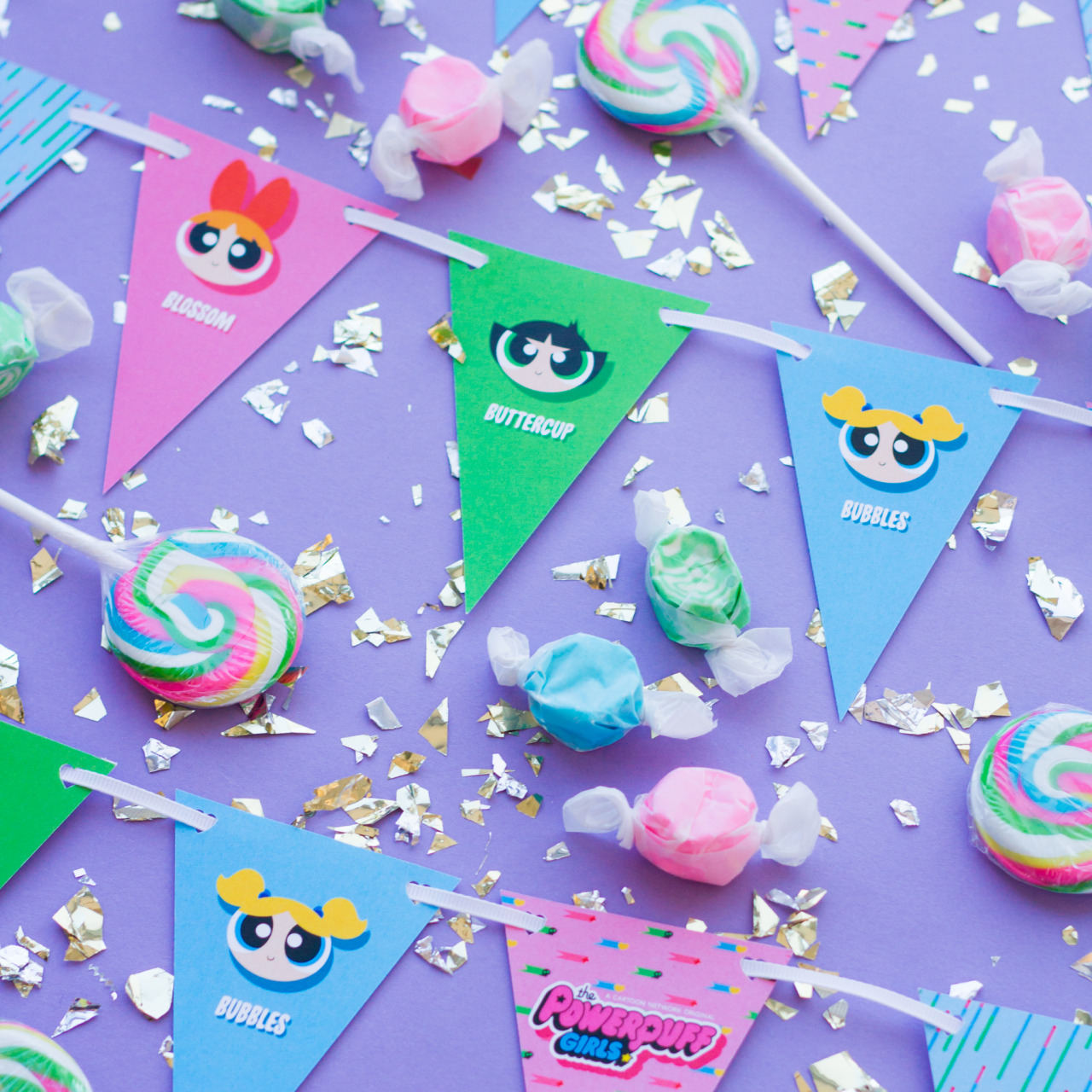 Want to host a super awesome Powerpuff Girls Party, complete with FREE party goodies?