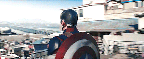 richardrankin:Cap + his shield in AOU