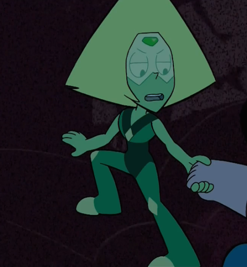 peridotarchives:  that hits the perispot   she is just so precious! <3 <3 <3