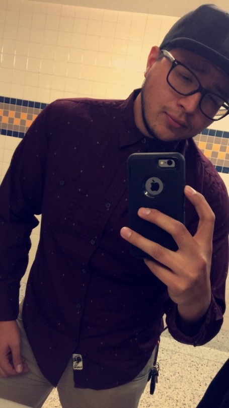 mikael3:  Definitely having the hots for myself today lol 