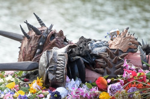 gwar365:Oderus Urungus at rest on Hadad’s Lake, shortly before the ‘viking funeral’ ceremony took pl