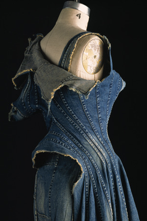todayindresshistory: Comme des Garçons (Junya Watanabe), distressed denim dress, spring 2002,