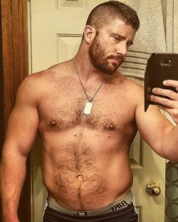 Follow my two hairy men blogs:http://sambrcln.tumblr.comhttp://hairysex.tumblr.com