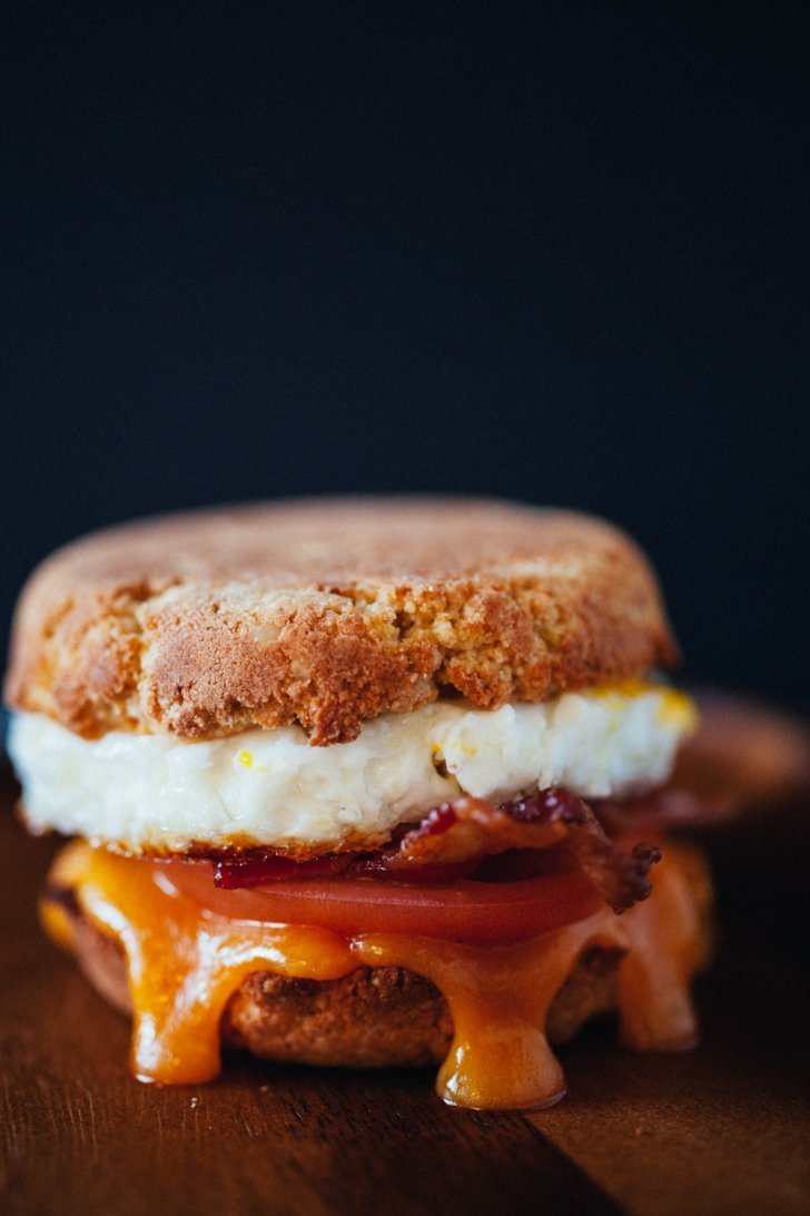 foodffs:  Almond Flour Bun Egg SandwichesReally nice recipes. Every hour.
