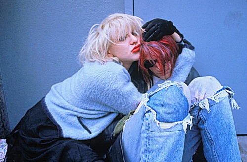 algemesii1:  Courtney Love and Kurt Cobain, ca.1992 