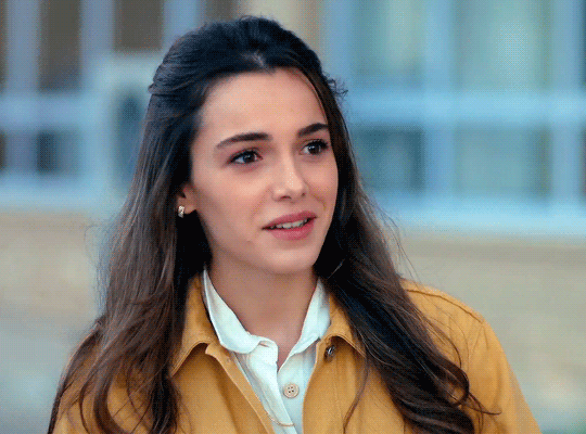 Turkish Tv Baharsahin Hafsanur Sancaktutan Son Yaz Ep 3
