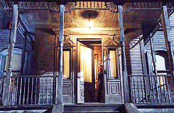 victoria-taylor-salvatore:  Favorite TV shows Bates Motel [6/10] 