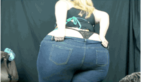 blamepicasso2015:  garyplv:  √  Dayum, she’s sooo faaaattt!! 