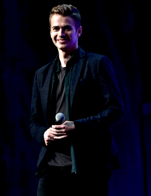 starwarsfilms:Hayden Christensen attends the Star Wars Celebration day 01 on April 13, 2017 in Orlan