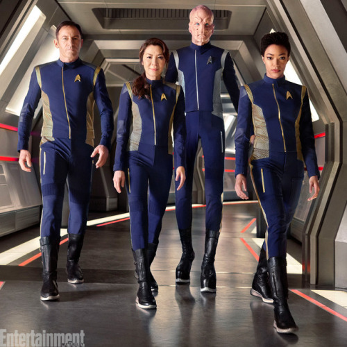 entertainmentweekly: Exclusive: See 24 Star Trek: Discovery photos