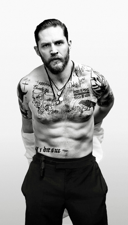  “So I ain’t shaving my beard for you.” Tom Hardy photographed by Greg Williams for Esquire US (May 2014) | original photos (x)   We asked Hardy to shave his beard first, so that he would be recognizable. And here’s what he said: “Don’t
