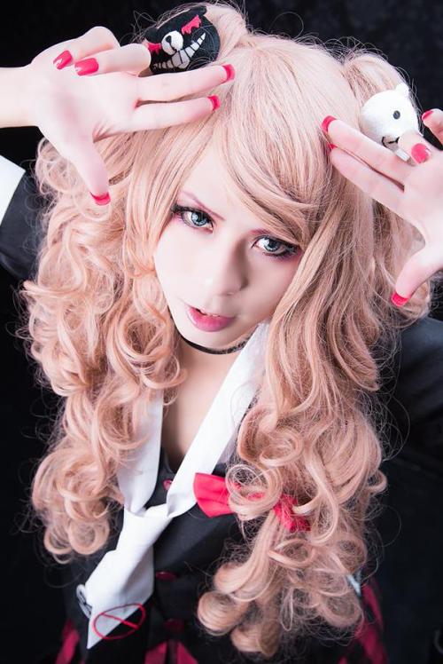 Junko Enoshima - Raika