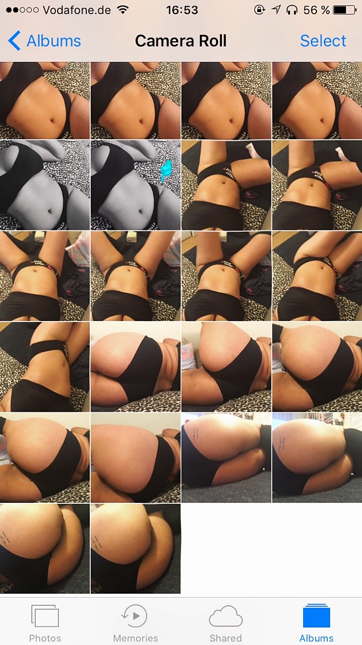 nudityprincess:  Doing my best to avoid studying