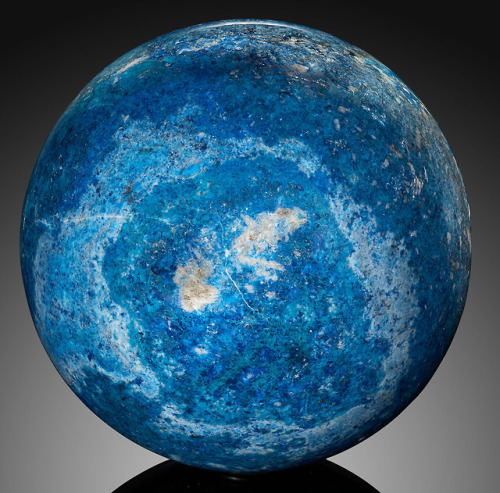 tangledwing:Lapis Sphere -  a deep blue metamorphic rock used as a semi-precious stone that has been