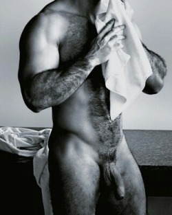 hairyhotman:  http://hairyhotman.tumblr.com/