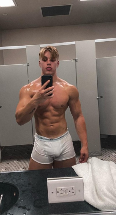 4themboysz:Oliver Forslin - @oliverforslin on instagram